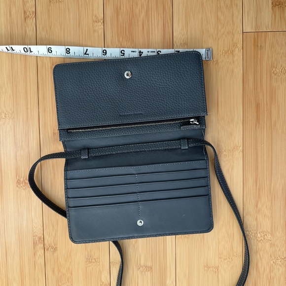 Crossbody wallet - Picture 4 of 7